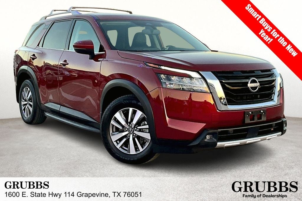 2022 Nissan Pathfinder SL