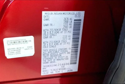 2022 Nissan Pathfinder SL