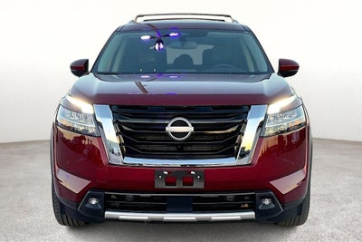 2022 Nissan Pathfinder SL