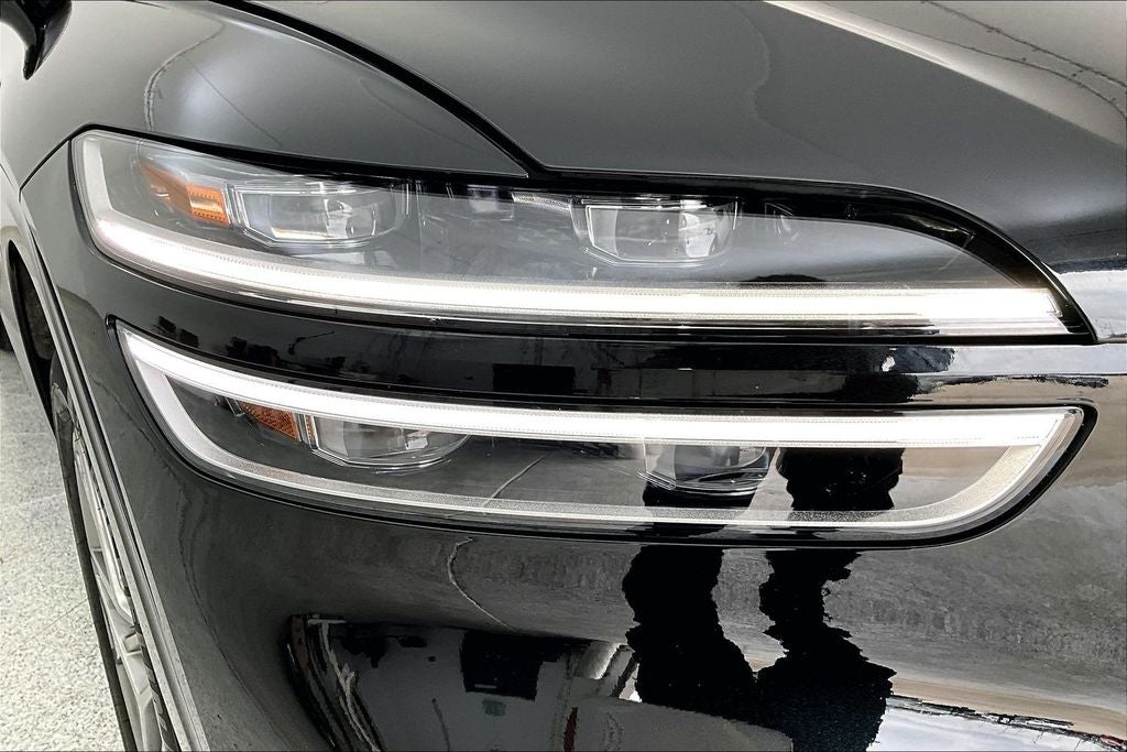 2024 Genesis GV70 2.5T