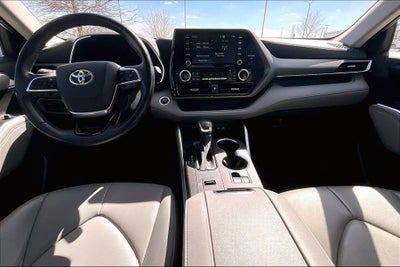 2020 Toyota Highlander XLE