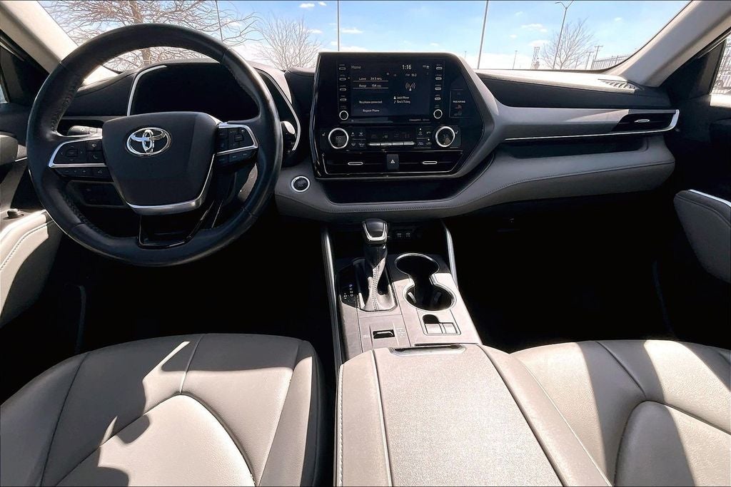 2020 Toyota Highlander XLE