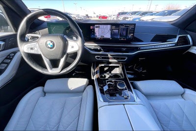 2023 BMW X7 xDrive40i