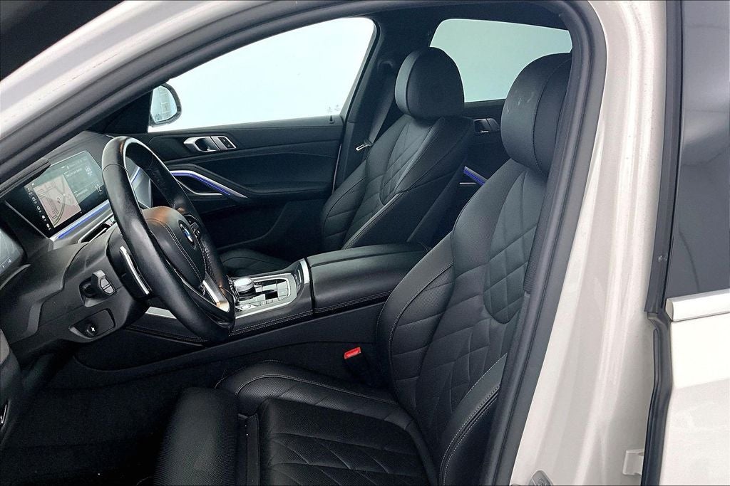 2023 BMW X6 xDrive40i