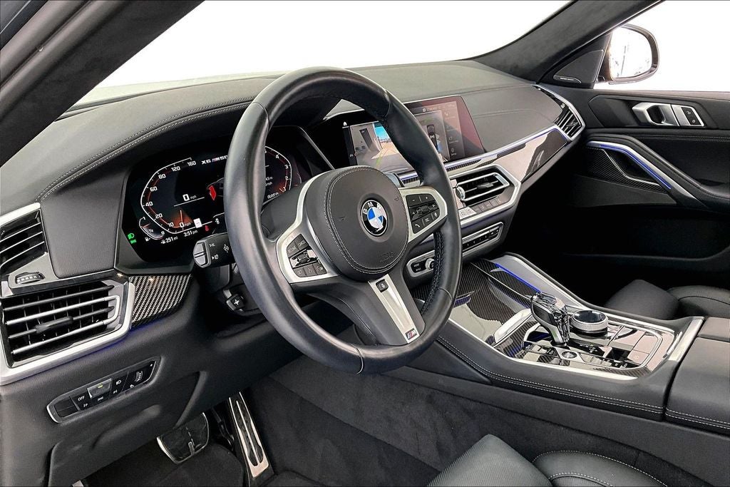 2023 BMW X6 M50i