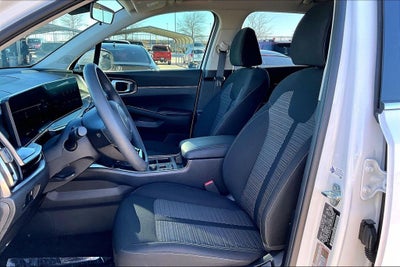 2025 Kia Sorento LX