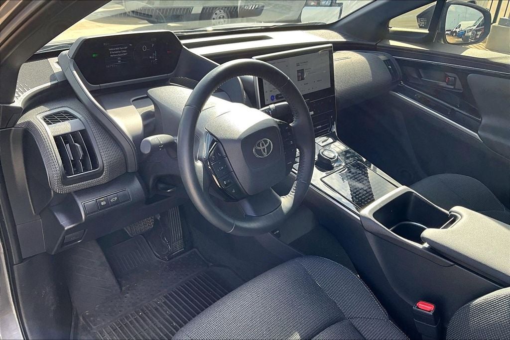 2024 Toyota BZ4X XLE