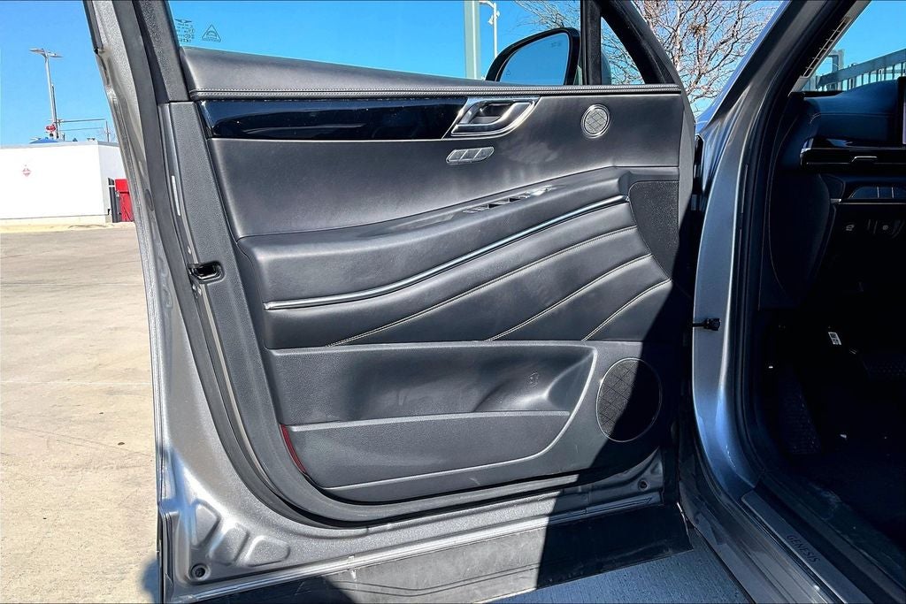 2025 Genesis GV80 2.5T