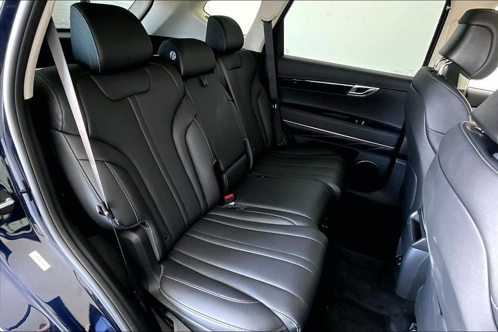 2025 Genesis GV80 2.5T