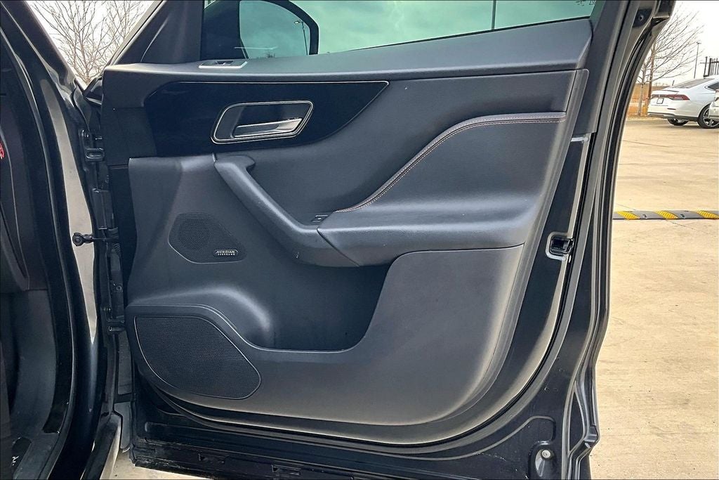 2018 Jaguar F-PACE 25t Prestige