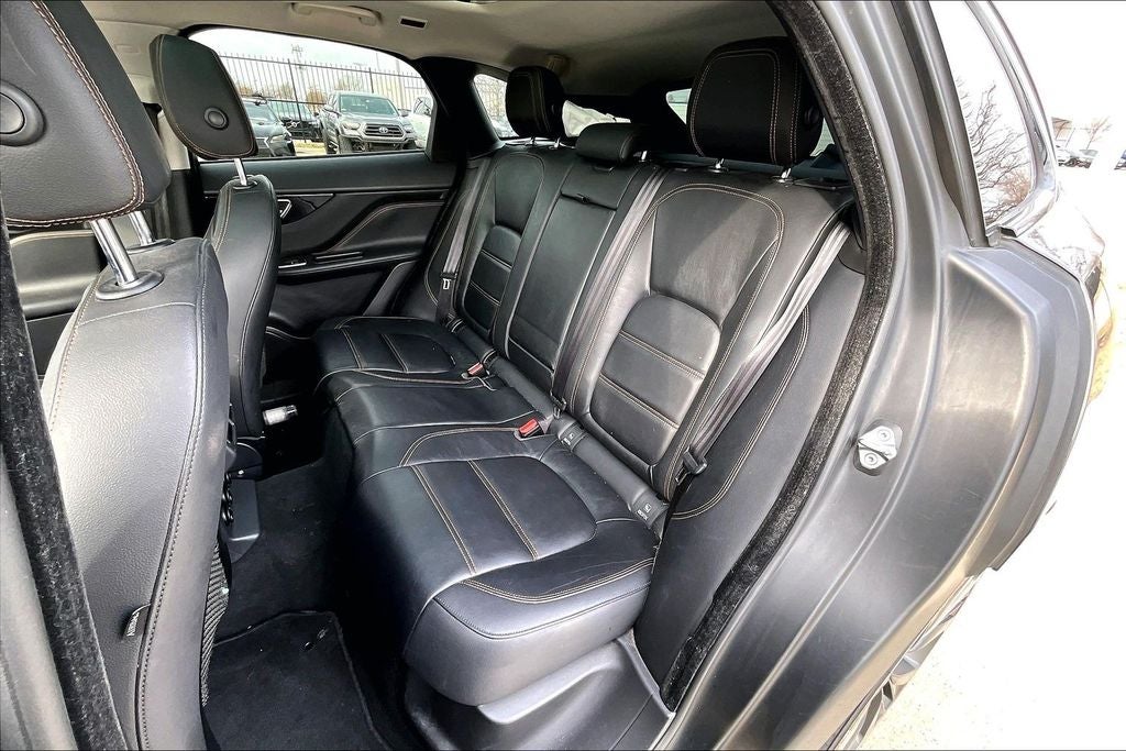 2018 Jaguar F-PACE 25t Prestige