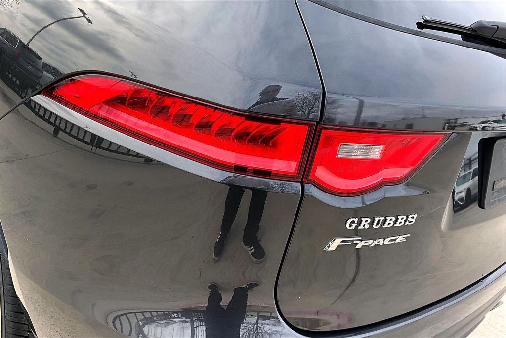 2018 Jaguar F-PACE 25t Prestige