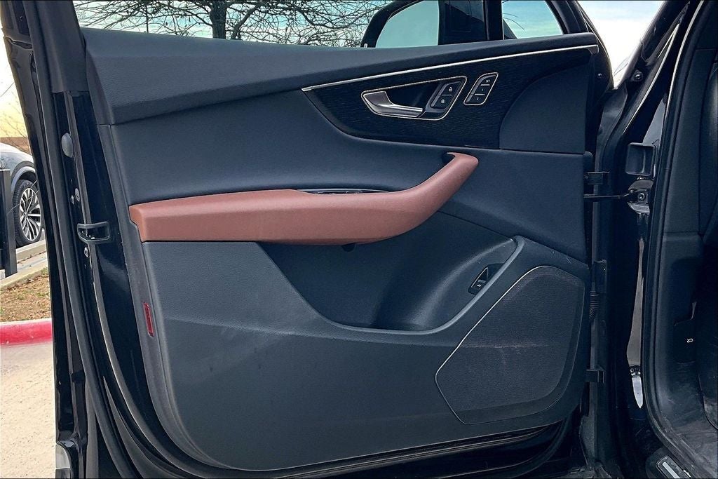 2021 Audi Q7 45 Premium quattro