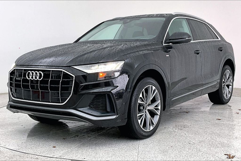 2023 Audi Q8 55 Premium Plus quattro
