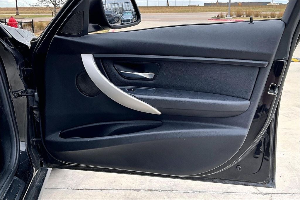 2018 BMW 3 Series 320i