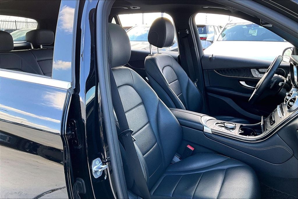 2018 Mercedes-Benz GLC GLC 300