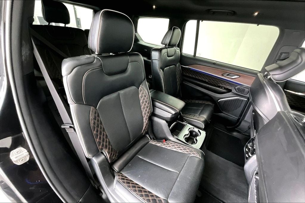 2021 Jeep Grand Cherokee L Summit