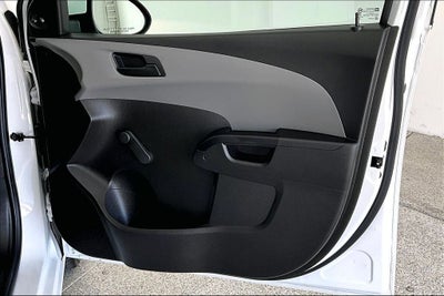 2020 Chevrolet Sonic LT