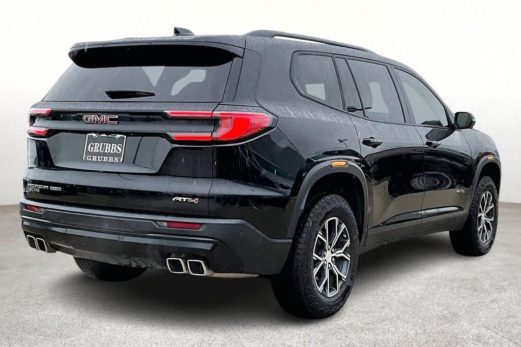 2024 GMC Acadia AT4