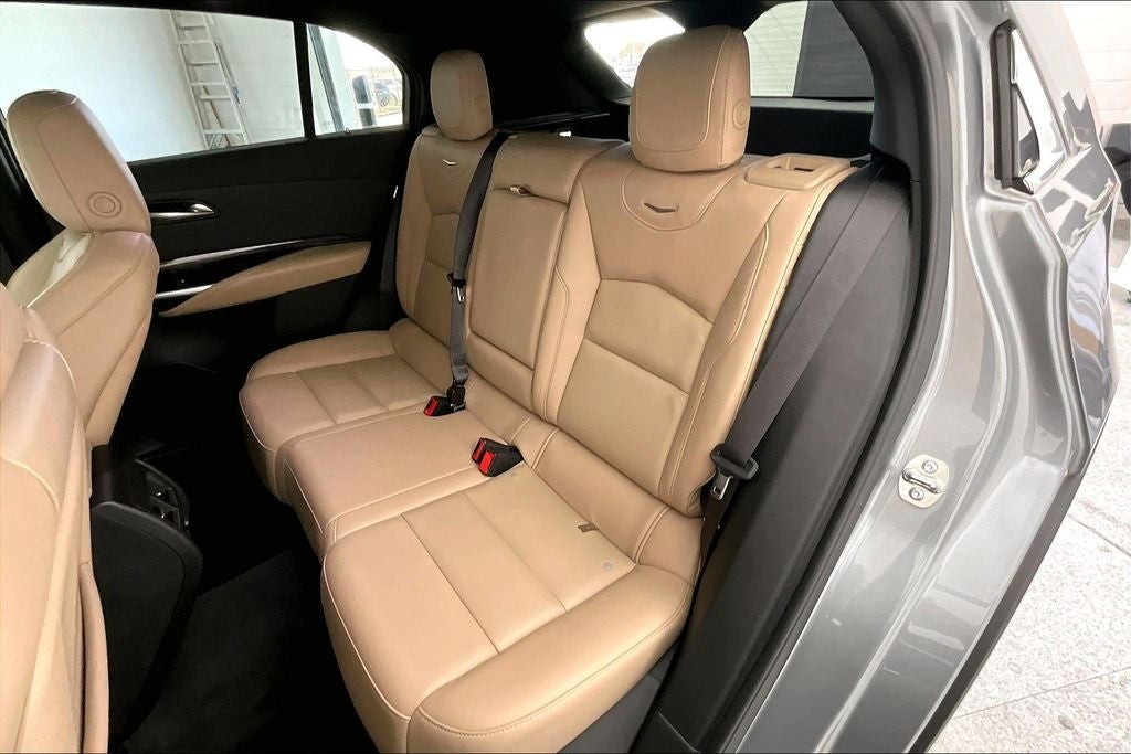 2025 Cadillac XT4 Premium Luxury