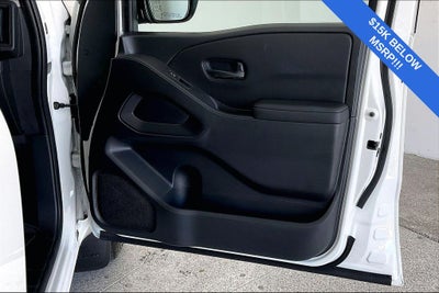 2025 Nissan Frontier S