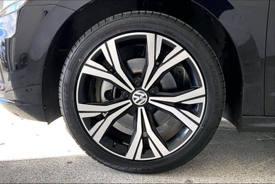 2022 Volkswagen Passat 2.0T SE