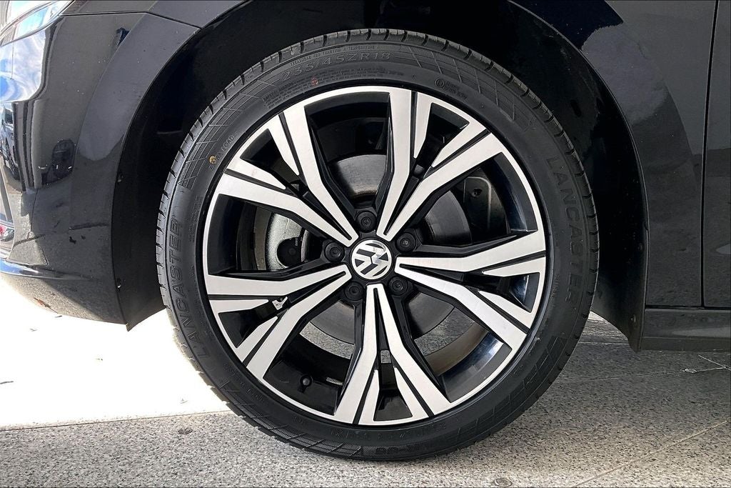 2022 Volkswagen Passat 2.0T SE