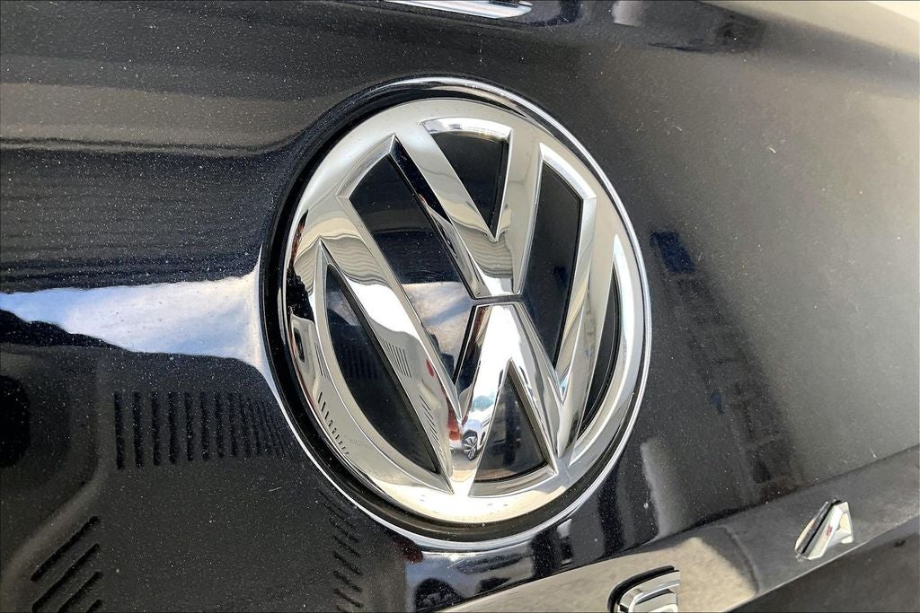 2022 Volkswagen Passat 2.0T SE