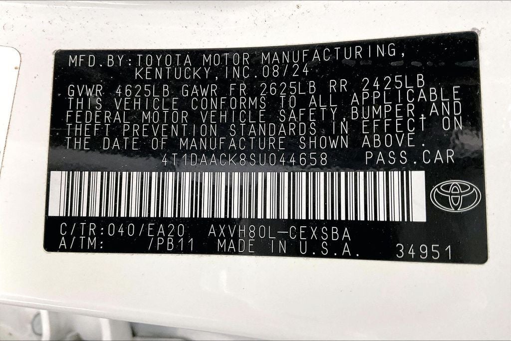 2025 Toyota Camry SE