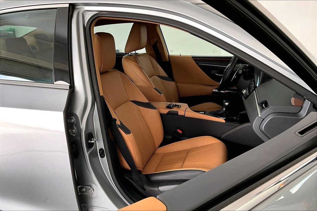 2024 Lexus ES 350 Ultra Luxury