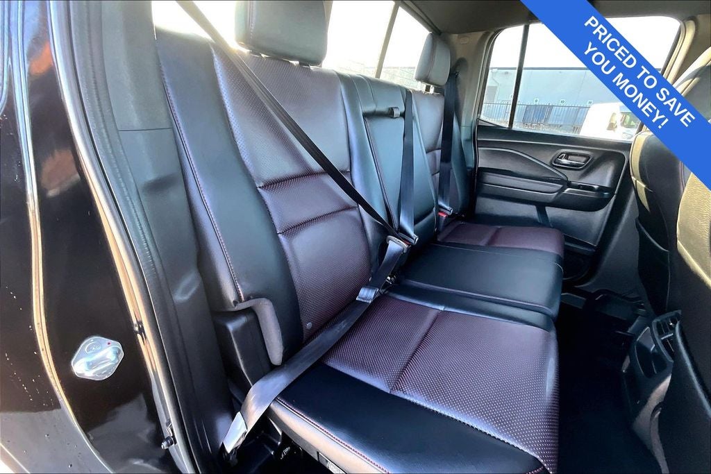 2023 Honda Ridgeline Black Edition