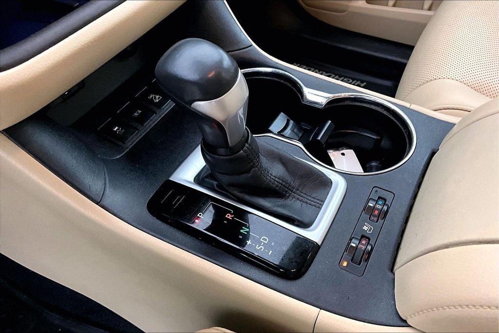 2016 Toyota Highlander Limited