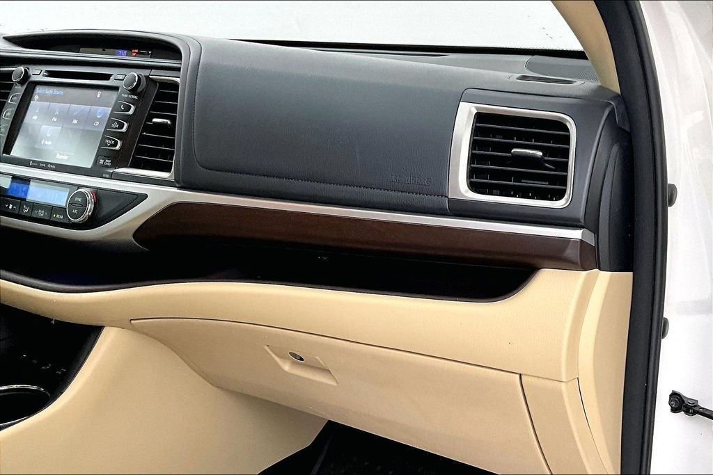 2016 Toyota Highlander Limited