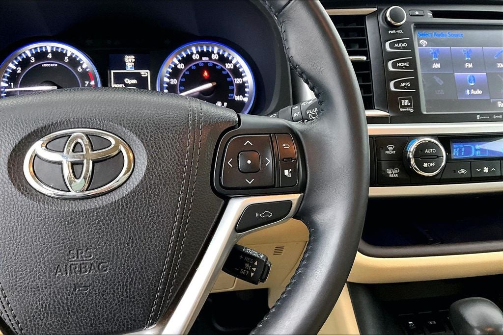 2016 Toyota Highlander Limited