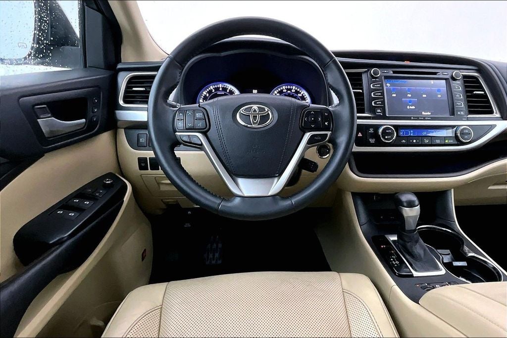 2016 Toyota Highlander Limited