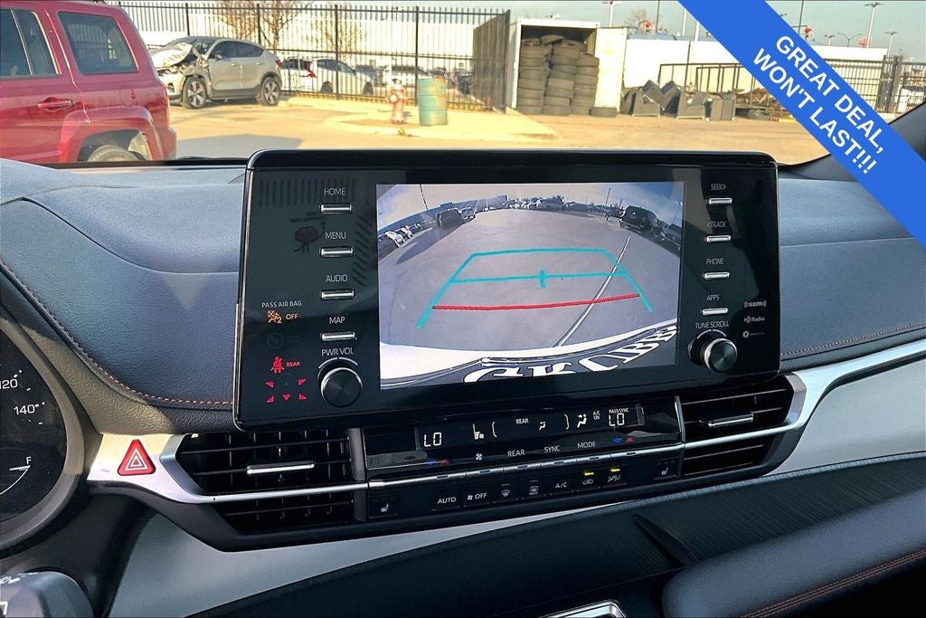 2024 Toyota Sienna XSE 8 Passenger