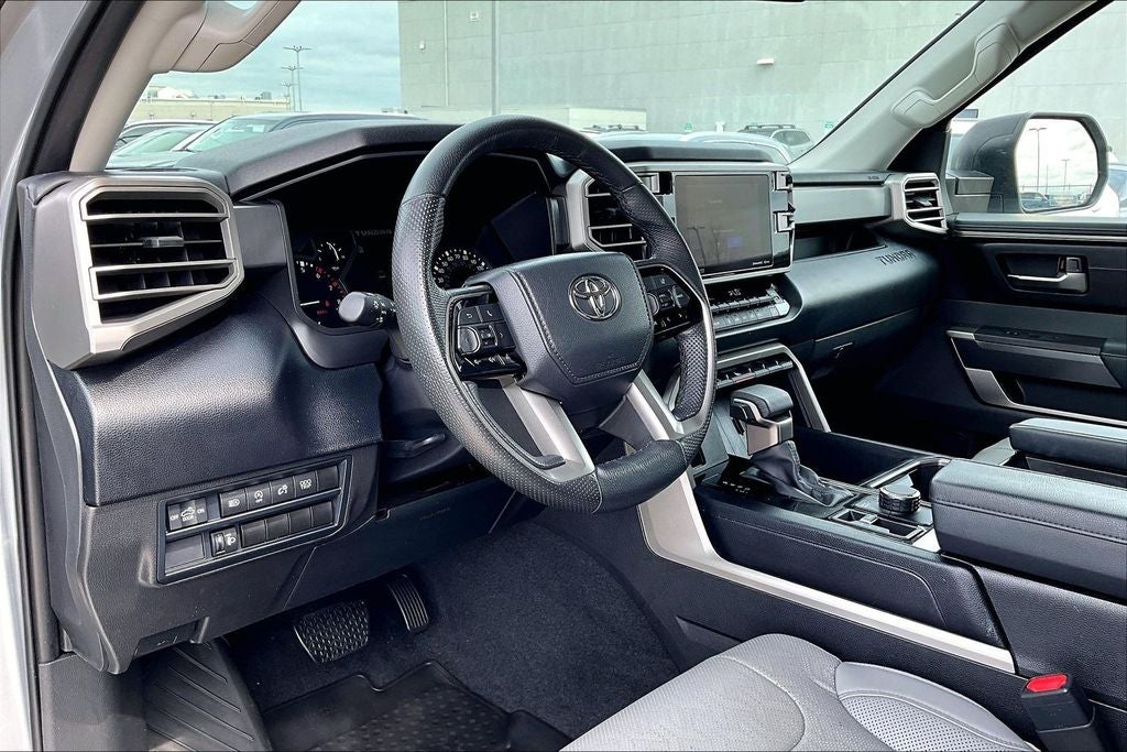 2024 Toyota Tundra SR5