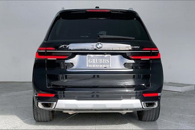 2025 BMW X7 xDrive40i