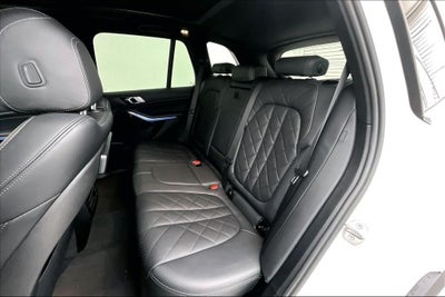 2023 BMW X5 sDrive40i