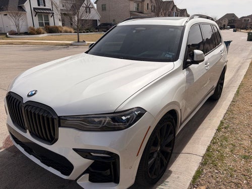 2022 BMW X7 M50i
