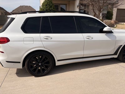 2022 BMW X7 M50i
