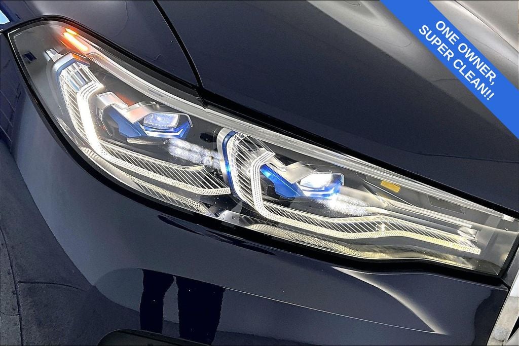 2021 BMW X7 ALPINA XB7