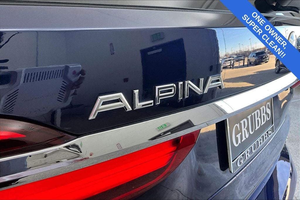 2021 BMW X7 ALPINA XB7