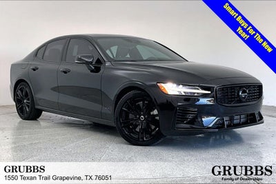 2022 Volvo S60 Recharge Plug-In Hybrid T8 Black Edition R-Design Extended Range