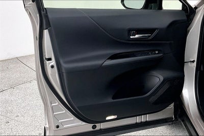 2022 Toyota Venza XLE