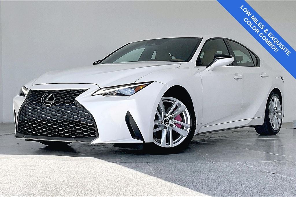 2022 Lexus IS 300