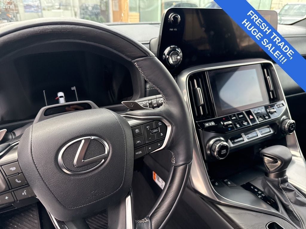 2025 Lexus LX 600 Luxury