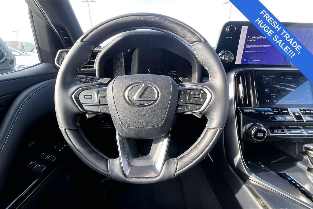 2025 Lexus LX 600 Luxury