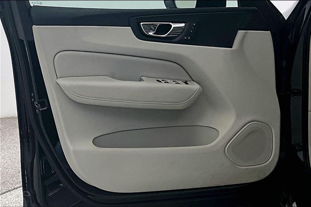 2018 Volvo XC60 T5 Momentum