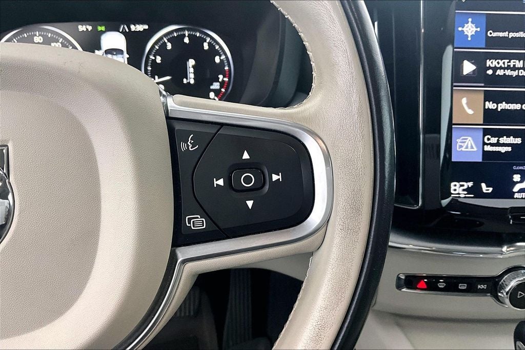 2018 Volvo XC60 T5 Momentum